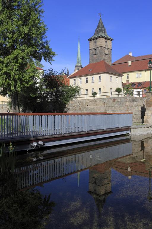 Hotel U Zvonu Pilzno Zewnętrze zdjęcie